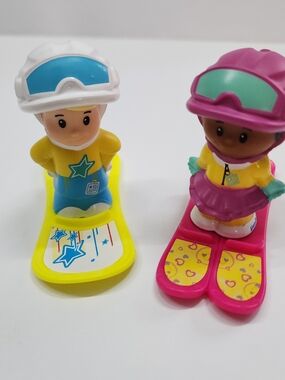 Fisher-Price Little People Advent Calendar Replacement Toy Figures Lot Of 2